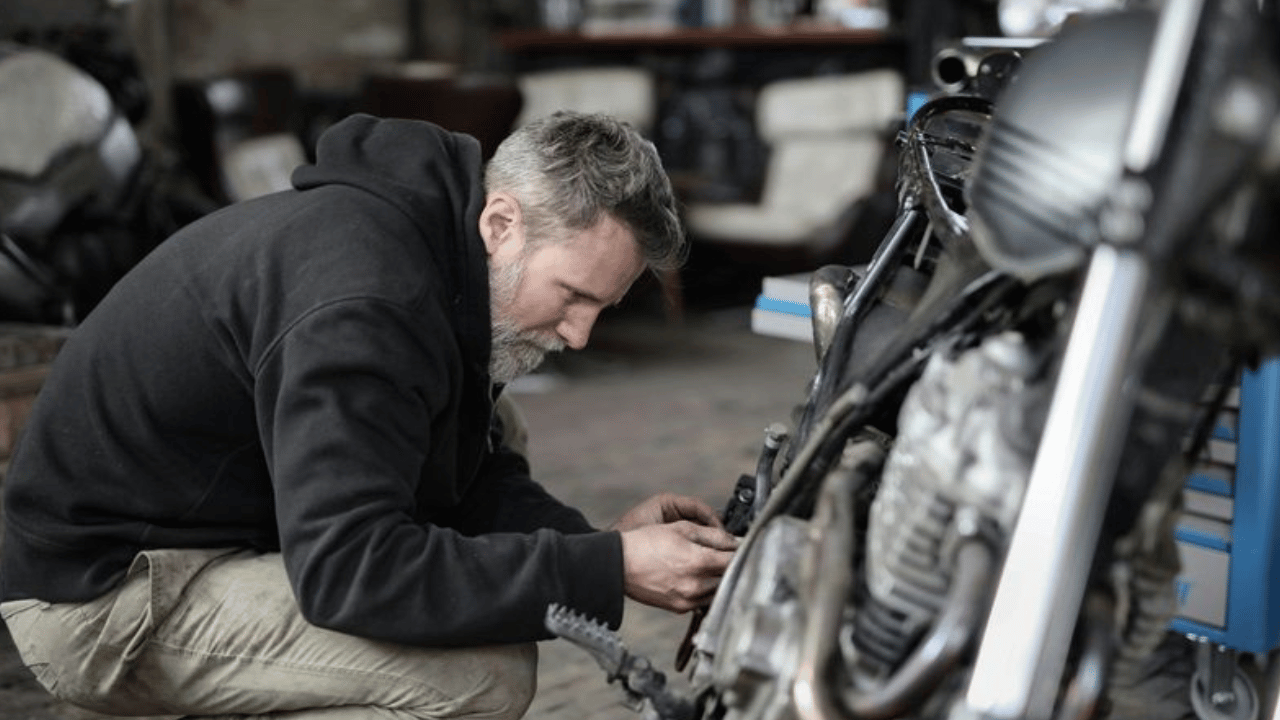 Komponen pada shockbreaker